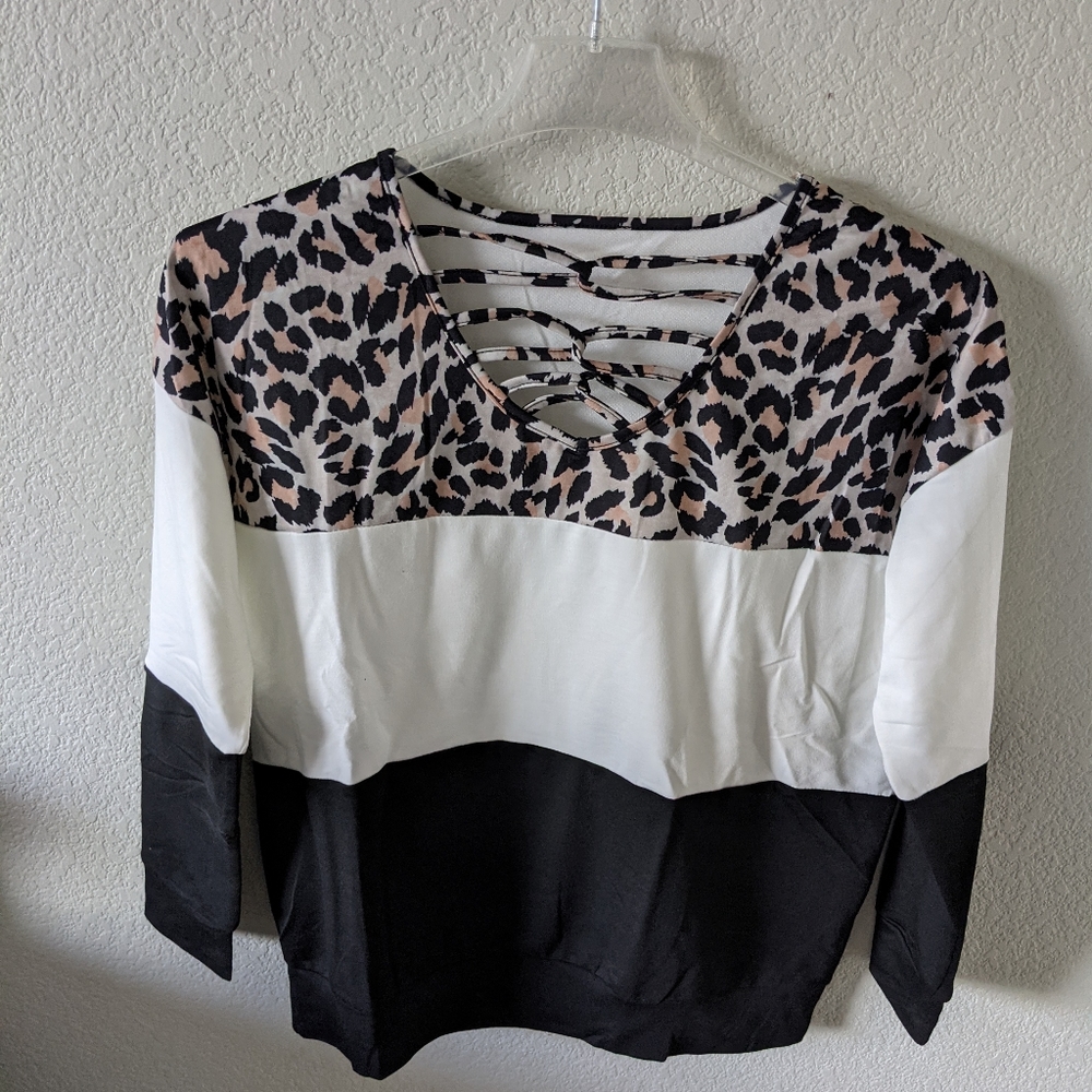 Cute strappy leopard print top - Picture 5 of 8
